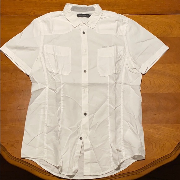 Calvin Klein Jeans Other - Calvin Klein short sleeve button down